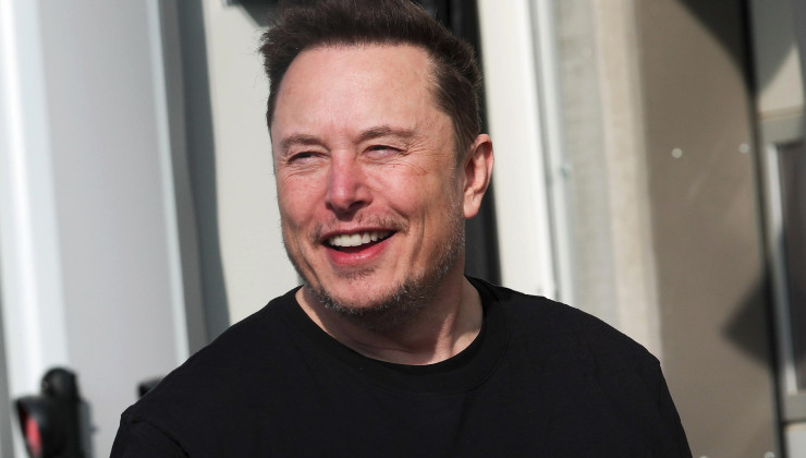 Starlink scommette sull'Italia: Elon Musk taglia ancora i prezzi